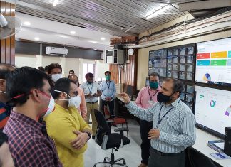 खासदार डॉ. अमोल कोल्हे यांची महापालिकेच्या कोरोना-१९ वॉर रुम’ ला भेट