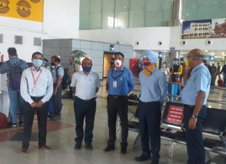 पुणे विमानतळावर देशांतर्गत विमानसेवेतून नागरिकांचे आगमन – जिल्हाधिकारी राम