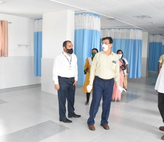 महापालिकेच्या जिजामाता रुग्णालयाची विभागीय आयुक्त डॉ. दीपक म्हैसेकर यांच्याकडून पाहणी