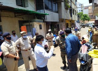 प्रतिबंधित क्षेत्रातील व्यक्ती आरोग्य तपासणीतून सुटणार नाही याची दक्षता घ्यावी – जिल्हाधिकारी नवल किशोर राम