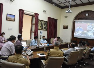 मुख्यमंत्री उद्धव ठाकरे यांनी घेतला व्हीडीओ कॉन्फरन्सिंगद्वारे पुणे विभागाचा आढावा