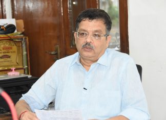 पुणे विभागातील 750 कोरोना बाधित रुग्ण बरे होऊन घरी विभागात कोरोना बाधित 2 हजार 734 रुग्ण – विभागीय आयुक्त डॉ.दीपक म्हैसेकर