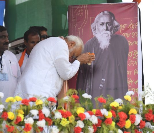 पंतप्रधानांनी वाहिली गुरुदेव रवींद्रनाथ टागोरांना आदरांजली