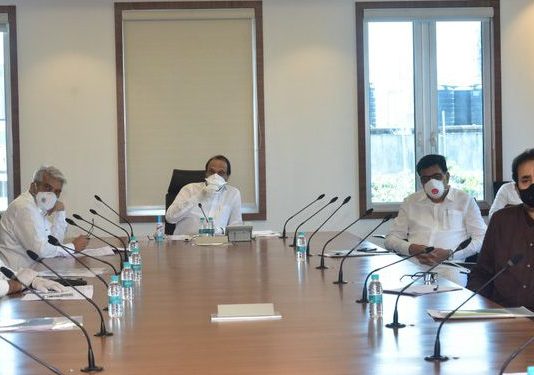 प्रत्येक केंद्रावर दररोज कापसाच्या किमान शंभर गाड्यांची खरेदी होणार – गृहमंत्री अनिल देशमुख