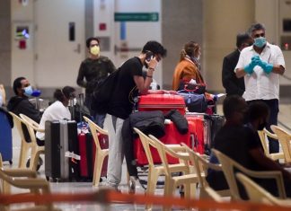 परदेशात अडकलेल्या भारतीयांना घेऊन २ विमानं मुंबईत दाखल