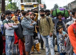 स्थलांतरित मजुरांना २ महिने गहू किंवा तांदूळ आणि हरभऱ्याची डाळ मोफत मिळणार