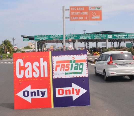 फास्टटॅग वसुली रांगेत घुसणाऱ्या अवैध गाड्यांना दुप्पट टोल आकारणार