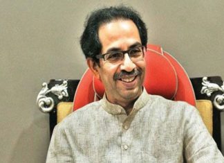 वेगवेगळ्या जिल्ह्यात अडकलेल्या लोकांनी घरी जाण्याची घाई करू नका, मुख्यमंत्र्यांचे आवाहन