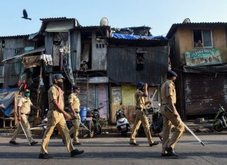 कुर्ल्यात पोलीस उप-निरिक्षकावर हल्ला