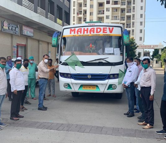 सोशल डिस्टन्सिंगचे काटेकोर पालन करत 24 मजूर राजस्थानकडे रवाना