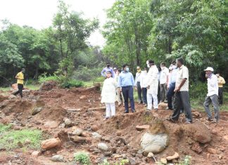 भोर तालुक्यातील कोंढरी गावचे कायमस्वरुपी पुनर्वसन करणार – जिल्हाधिकारी नवल किशोर राम