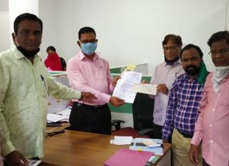 मानवतावादी समाजसेवा संघटनेकडून मुख्यमंत्री सहायता निधीस 75 हजार रकमेचा धनादेश प्रदान