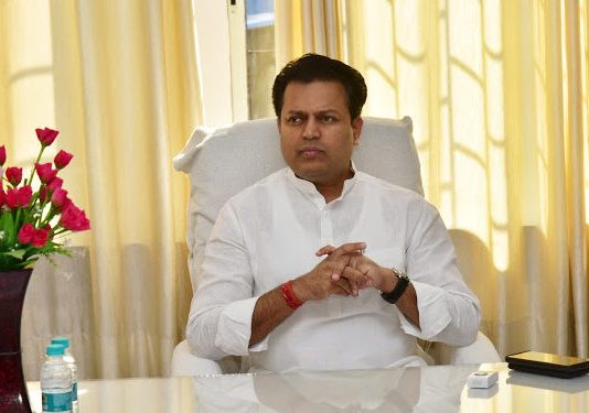 वैद्यकीय विद्यार्थ्यांच्या परीक्षा १५ जुलैपासून घेण्याची विद्यापीठाची तयारी