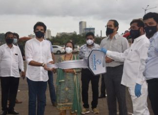 बृहन्मुंबई महानगरपालिकेसाठी मुख्यमंत्र्यांच्या उपस्थितीत २४ रुग्णवाहिकांचे लोकार्पण