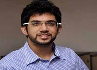 बाळाच्या हृदय शस्त्रक्रियेसाठी पर्यावरण मंत्री आदित्य ठाकरे यांनी दिली एक लाख रुपयांची मदत