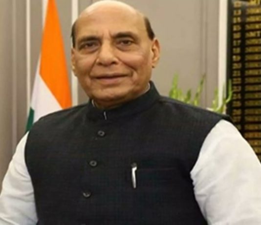 विजय दिवस संचलनात सहभाग घेण्यासाठी संरक्षणमंत्री राजनाथ सिंह आज मॉस्कोला रवाना