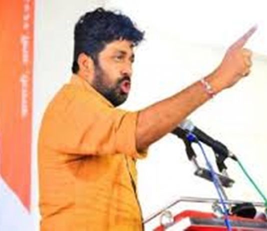 बीज उत्पादक कंपन्यांनी नुकसानभरपाई द्यावी, अन्यथा या कंपन्यांवर कडक कारवाई करावी – शिक्षण राज्यमंत्री बच्चू कडू