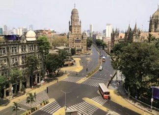 मुंबईतलं जनजीवन हळूहळू पूर्वपदावर