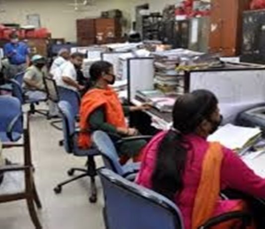 सरकारी आणि खासगी कार्यालयांमध्ये कर्मचाऱ्यांची संख्या उद्यापासून वाढणार