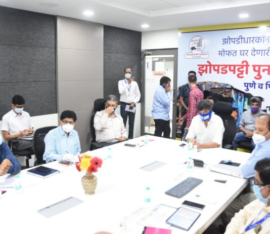 पुणे आणि पिंपरी चिंचवड क्षेत्रात झोपडपट्टी पुनर्विकासाचे पथदर्शी काम उभे करणार – गृहनिर्माण मंत्री जितेंद्र आव्हाड