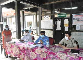 कोरोना संसर्ग रोखण्यासाठी अधिक दक्ष राहून काम करणे आवश्यक – जिल्हाधिकारी नवल किशोर राम