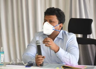 मांजरी गाव शंभर टक्के कोरोनामुक्त करण्यावर भर द्या – जिल्हाधिकारी नवल किशोर राम