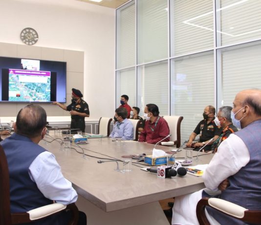 संरक्षण मंत्री राजनाथ सिंग यांनी जम्मू-काश्मीरमधील सहा महत्वाच्या पुलांचे डिजिटली केले उद्घाटन