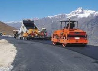 देशातल्या महामार्ग प्रकल्पांमध्ये चीनी कंपन्यांना सहभागी होऊ देणार नसल्याची केंद्रीय मंत्री नितीन गडकरी यांची घोषणा