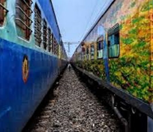 खासगी रेल्वे निविदा प्रक्रियेसाठी पूर्वानुभावाची अट रद्द