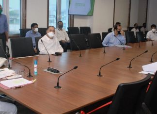 माथाडी कामगार आणि सुरक्षा रक्षकांनाही ‘कोरोना’ काळात 50 लाखांचे विमा संरक्षण – उपमुख्यमंत्री अजित पवार यांचे निर्देश