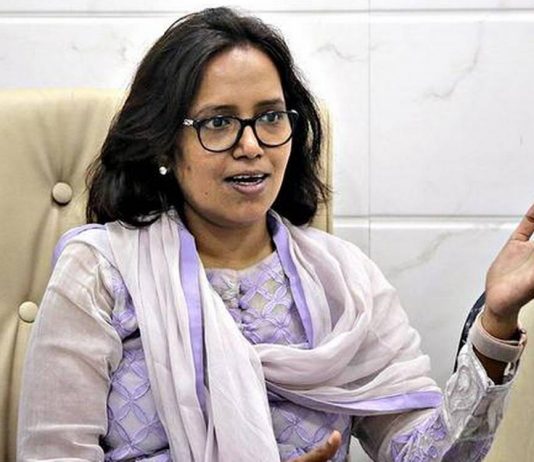 कोविड-१९ च्या पार्श्वभूमीवर शैक्षणिक वर्ष २०२०-२१ साठीचा पाठ्यक्रम कमी – शालेय शिक्षण मंत्री प्रा. वर्षा गायकवाड