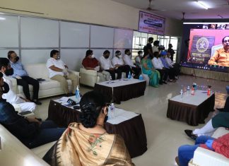 केवळ सुविधाच नव्हे तर वेळीच रुग्णसेवा, योग्य उपचार मिळण्यास प्राधान्य द्यावे – मुख्यमंत्री उद्धव ठाकरे