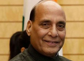 संरक्षण मंत्री राजनाथ सिंह यांचे नौदल कमांडर्सना प्रमुख क्षेत्रांबाबत चर्चा करण्याचे आवाहन