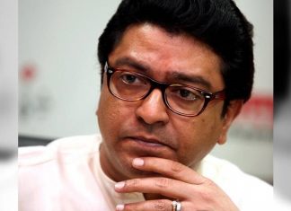 राज ठाकरे यांची त्र्यंबकेश्वरच्या पुजाऱ्यांनी त्यांच्या निवासस्थानी घेतली भेट