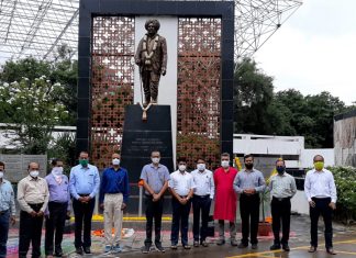 सहकारमहर्षी पद्मश्री डॉ. विठ्ठलराव विखे पाटील यांना कृषी विभागातर्फे अभिवादन
