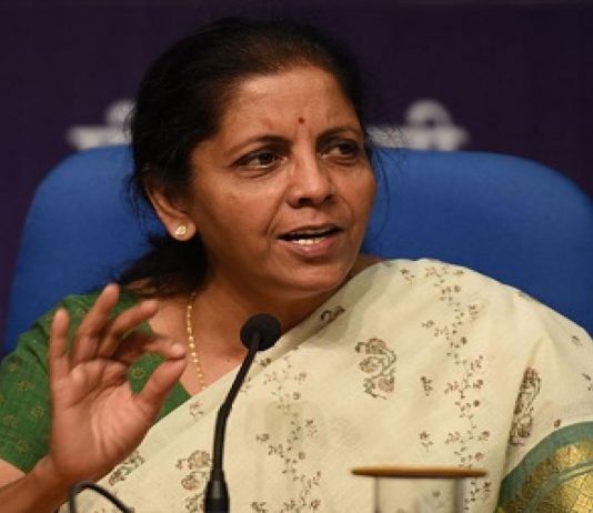 धोरणात्मक सुधारणांना सरकारचे प्राधान्य: अर्थमंत्री