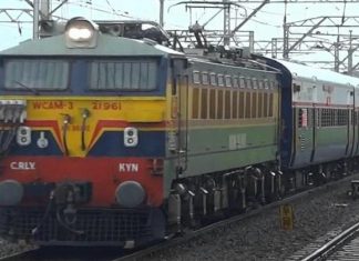 उत्सवांच्या काळात मध्य रेल्वे ५० विशेष गाड्या सोडणार