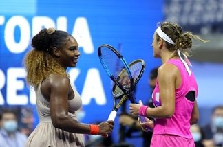 अमेरिकी खुल्या टेनिस स्पर्धेच्या महिला एकेरीचं विजेतेपद जपानच्या नाओमी ओसाकानं पटकावलं