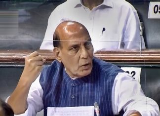 चीननं करारांचं उल्लंघन करुन सीमेवर सैन्य जमवलं असल्याचं संरक्षण मंत्र्यांचं स्पष्टीकरण