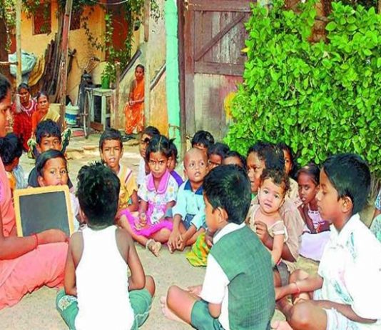 अंगणवाडी परिसरात कुपोषणावर मात करण्यासाठी बाग निर्मिती