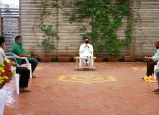 समाज जागृती आणि संस्कृती संवर्धनाचे कार्य करणाऱ्या लोकलावंताचे सर्व प्रश्न तातडीने मार्गी लावणार