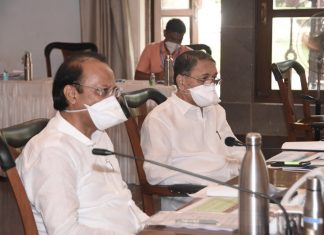 रुग्णालयांसाठी ऑक्सिजन पुरवठ्याचे काळजीपूर्वक नियोजन करण्याच्या उपमुख्यमंत्र्यांच्या सूचना