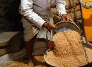 निकृष्ट दर्जाचे अन्नधान्य वितरित करणाऱ्या दुकानदारांविरुद्ध कडक कारवाई – अन्न, नागरी पुरवठा व ग्राहक संरक्षण मंत्री छगन भुजबळ