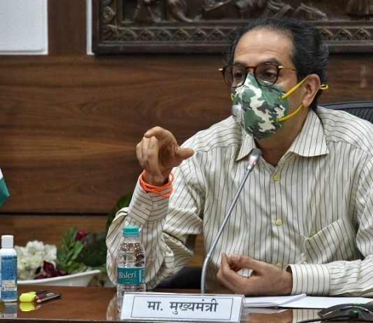 मुंबईतील वीज खंडित प्रकरणाची संपूर्ण चौकशी करण्याचे मुख्यमंत्र्यांचे निर्देश