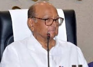 अतिवृष्टीमुळे राज्यात झालेल्या नुकसानीच्या भरपाईसाठी प्रधानमंत्र्यांकडे मदत मागणार – शरद पवार