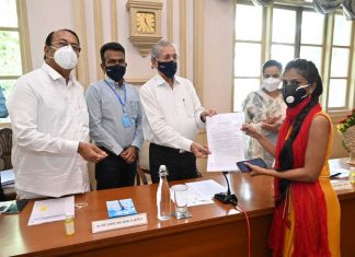 २०८ बारवी प्रकल्पबाधितांना एमआयडीसीकडून सेवेत सामावून घेण्याची नियुक्ती पत्रे प्रदान