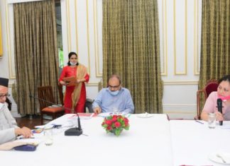 महिला व बालकल्याण योजनांचे प्रभावी कार्यान्वयन करण्याची राज्यपालांची सूचना