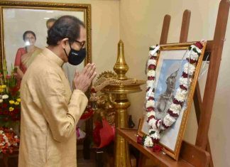 मुख्यमंत्री उद्धव ठाकरे यांचे आद्यक्रांतिवीर बिरसा मुंडा यांना जयंतीनिमित्त अभिवादन