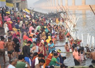 कोरोनामुळे मुंबईतले समुद्र किनारे आणि नदी किनाऱ्यांवर छठ पुजेला मनाई