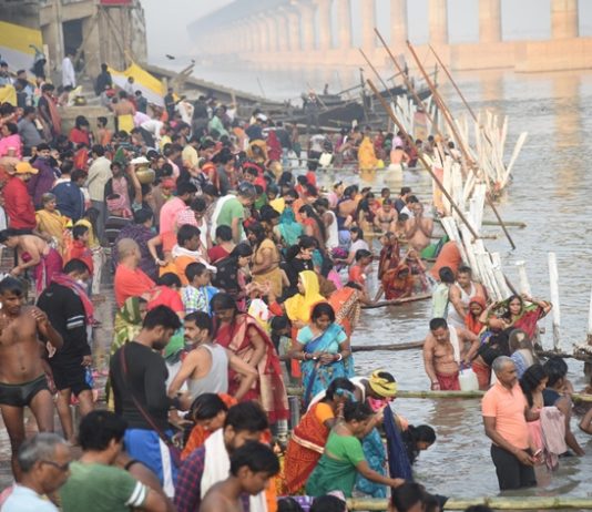 कोरोनामुळे मुंबईतले समुद्र किनारे आणि नदी किनाऱ्यांवर छठ पुजेला मनाई